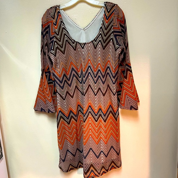 FUN & FUNKY SUNSET 70s DRESS - Picture 2 of 7